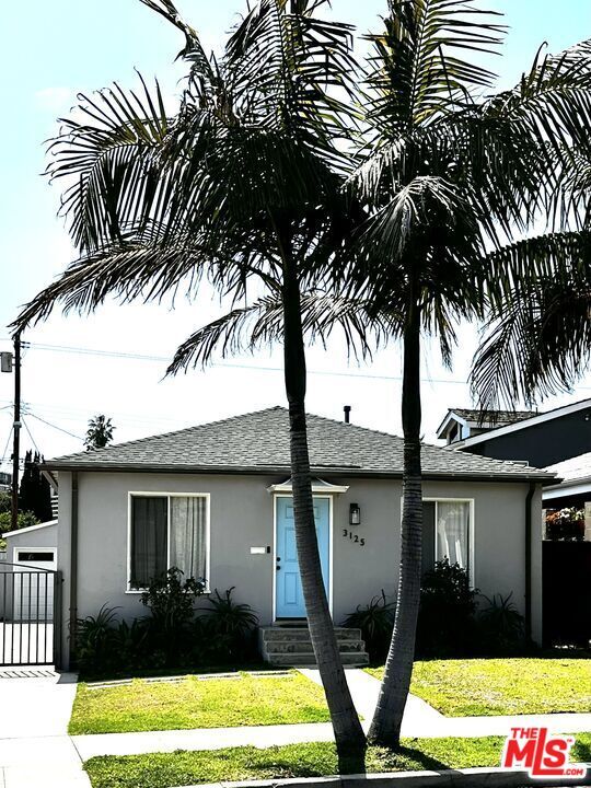 property at 3125 Stanford Ave