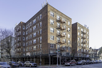 3176 Decatur Ave in Bronx, NY - Building Photo - Primary Photo