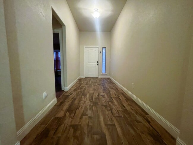 7114 36th St in Lubbock, TX - Building Photo - Building Photo