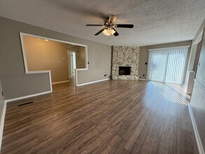 714 E Beaver St in Jenks, OK - Building Photo - Building Photo