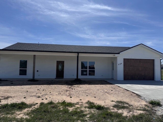 589 CR-35500 in Sumner, TX - Building Photo