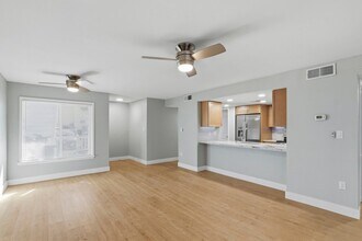 3595 41st Ln S, Unit 48B in St. Petersburg, FL - Building Photo - Building Photo