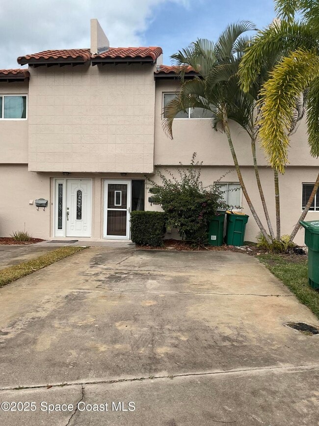 1004 Ashley Ave in Satellite Beach, FL - Building Photo - Building Photo