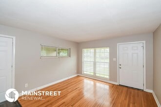 6533 Burgundy Rd S in Jacksonville, FL - Building Photo - Building Photo