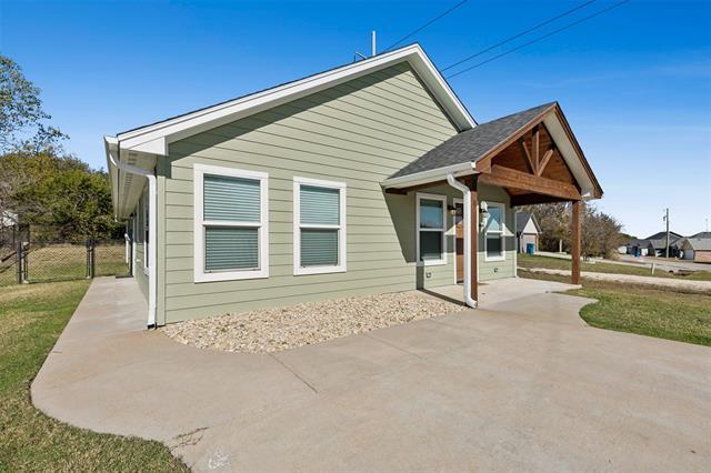 2604 San Gabriel Dr in Granbury, TX - Building Photo - Building Photo