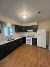 2729 Dewey Ave in Rochester, NY - Foto de edificio - Building Photo