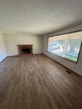 12307 NW 36th Ave in Vancouver, WA - Building Photo - Building Photo