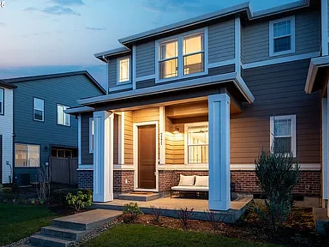 7771 SE Roaring Ln in Hillsboro, OR - Building Photo - Building Photo