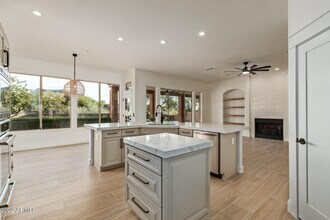 13761 E Lupine Ave in Scottsdale, AZ - Building Photo - Building Photo