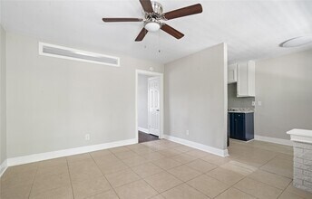 6810 Del Rio St in Houston, TX - Building Photo - Building Photo