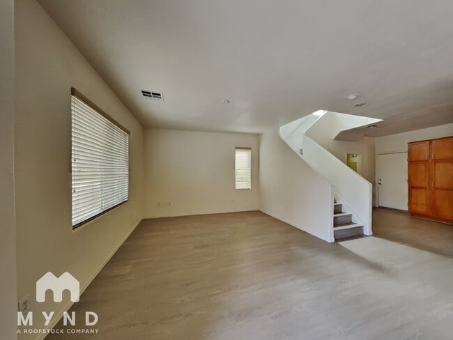 244 Wilted Jasmine Ct in Las Vegas, NV - Building Photo - Building Photo
