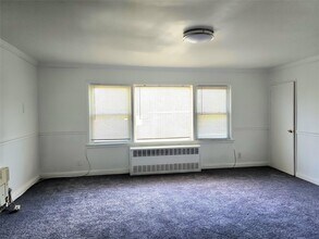 139-54-139225 225th St in Queens, NY - Foto de edificio - Building Photo