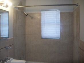 1301 Ric Williamson Memorial Hwy in Weatherford, TX - Building Photo - Building Photo