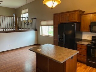 2415 Lake Ct in Altoona, WI - Building Photo