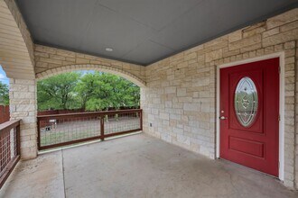 623 Skyline Dr in Kingsland, TX - Building Photo - Building Photo
