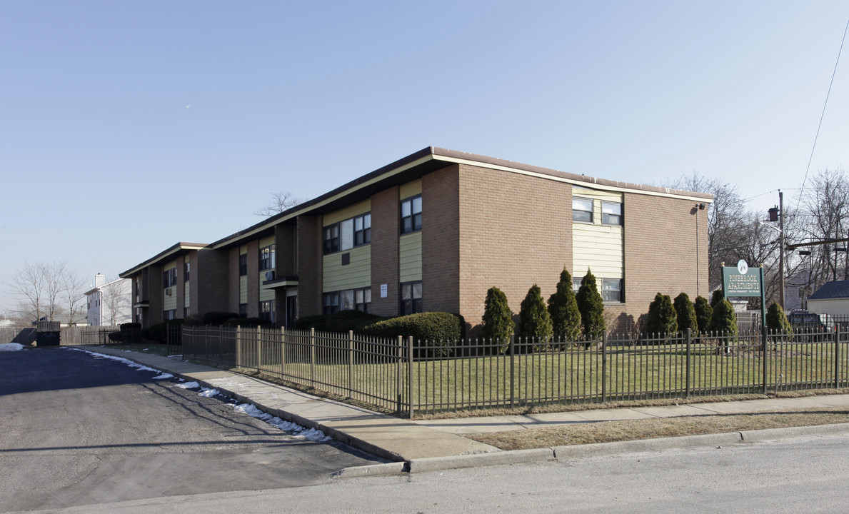 155-159 Nassau Ave in Islip, NY - Foto de edificio