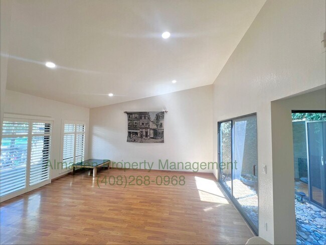 1135 Silver Oak Ct in San Jose, CA - Building Photo - Building Photo