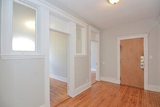 24 Glenville Ave, Unit 2 in Boston, MA - Building Photo - Building Photo