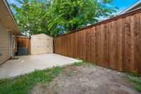 9906 Crystal Valley Way in Dallas, TX - Building Photo - Building Photo