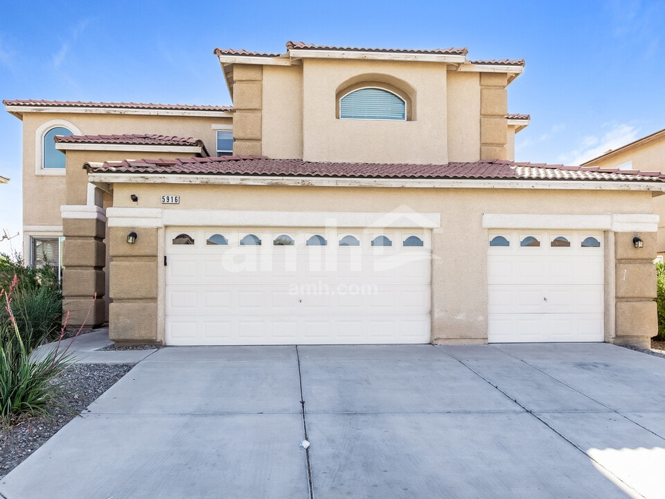 5916 Tipperary St, Unit 0621 in Las Vegas, NV - Building Photo