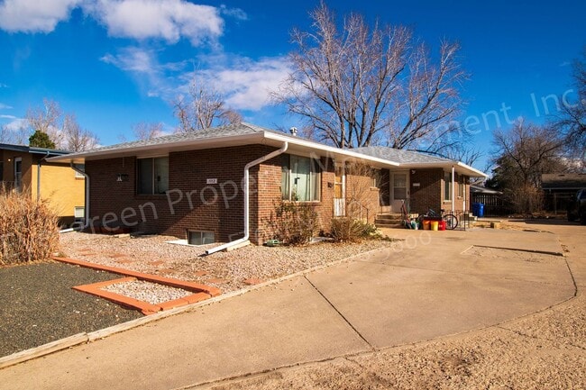 property at 1112 Alford St