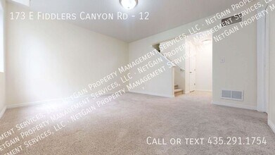 173 E Fiddlers Canyon Rd in Cedar City, UT - Foto de edificio - Building Photo
