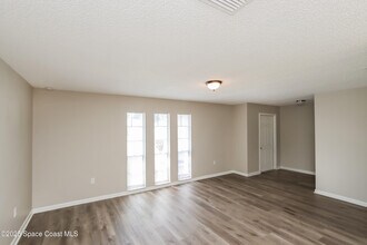881 Cayuga Ave NE in Palm Bay, FL - Building Photo - Building Photo