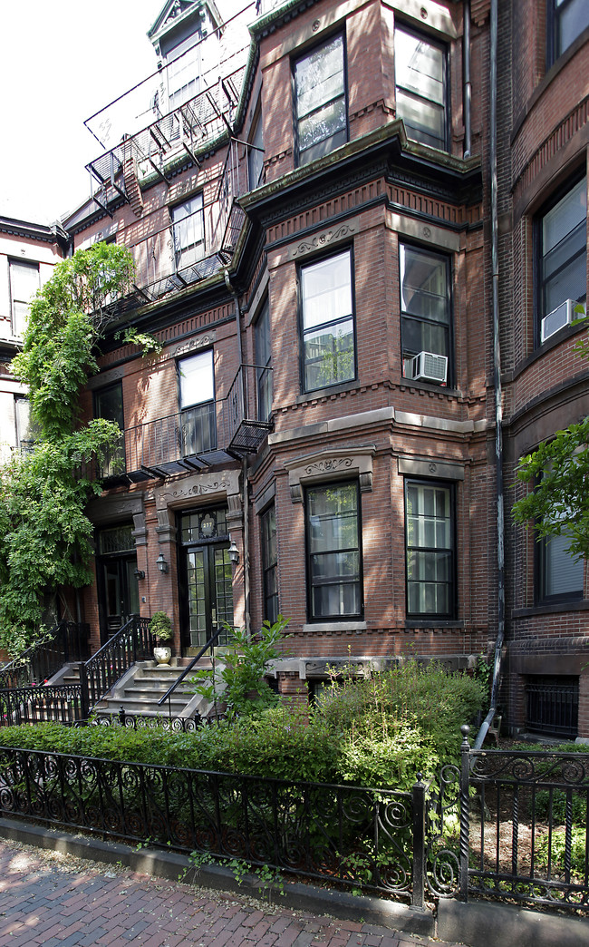 277 Marlborough St in Boston, MA - Foto de edificio - Building Photo