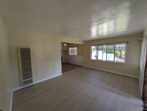 1437 E Maple St in Glendale, CA - Building Photo - Building Photo