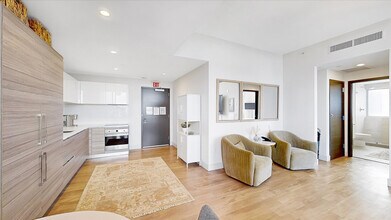 777 N Ocean Dr in Hollywood, FL - Building Photo - Building Photo