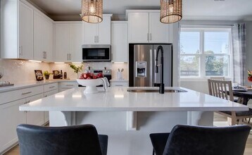 615 Old Hickory Blvd, Unit 713 in Nashville, TN - Foto de edificio - Building Photo