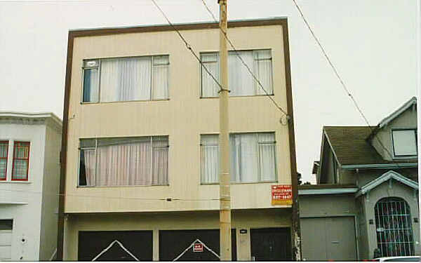 945 Ocean Ave in San Francisco, CA - Building Photo - Building Photo