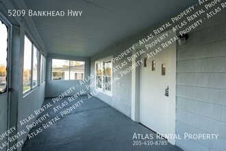 5209 Bankhead Hwy in Adamsville, AL - Building Photo - Building Photo