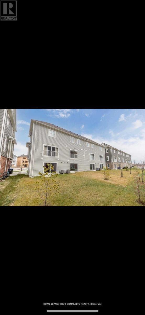 28 Surf Dr in Wasaga Beach, ON - Building Photo - Building Photo