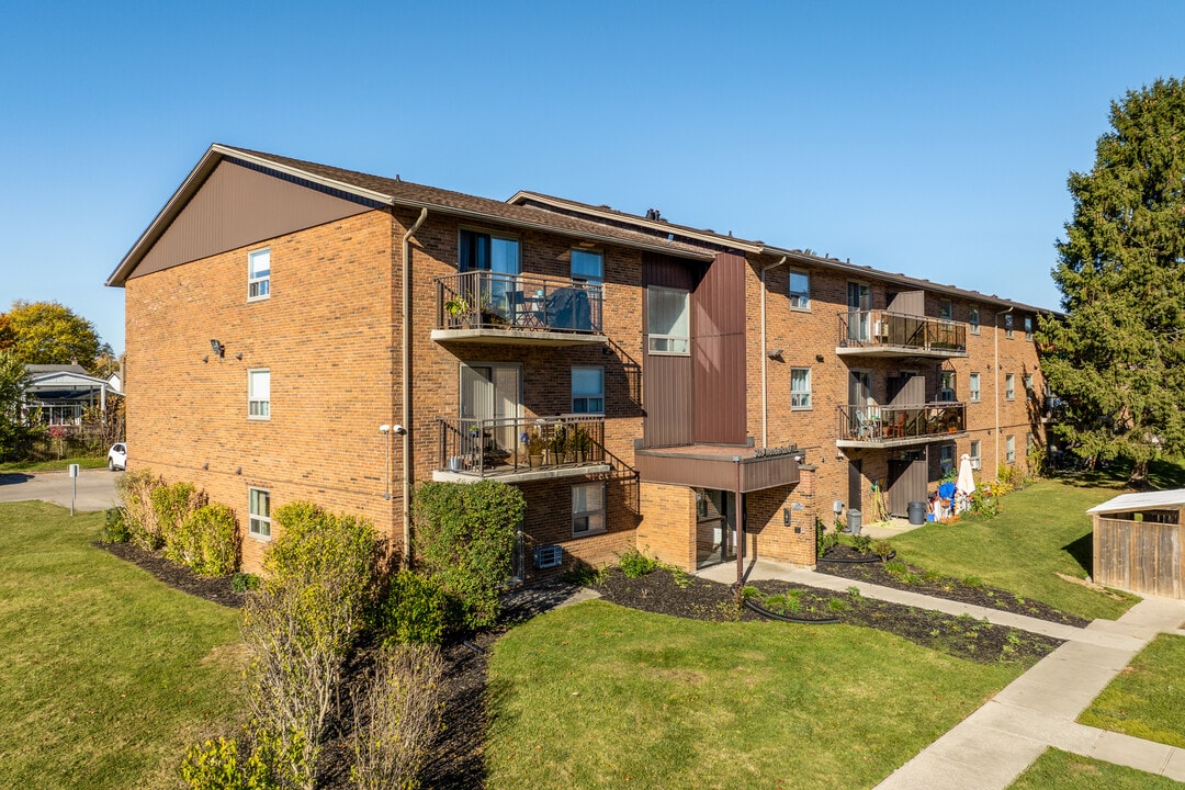 The Boardwalk in London, ON - Building Photo