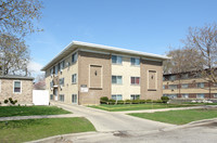 1962 N 18th Ave in Melrose Park, IL - Foto de edificio - Building Photo