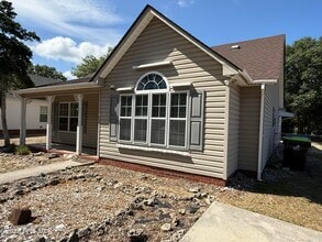 1308 E Oak Island Dr in Oak Island, NC - Building Photo - Building Photo