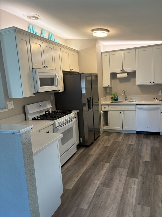 property at 5401 57th St