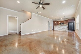 August Pre-Lease!! 4 Bedrooom/4 Bathroom C in College Station, TX - Building Photo - Building Photo