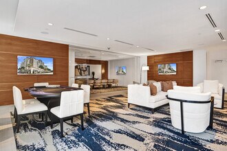 101 Via Mizner in Boca Raton, FL - Building Photo - Building Photo