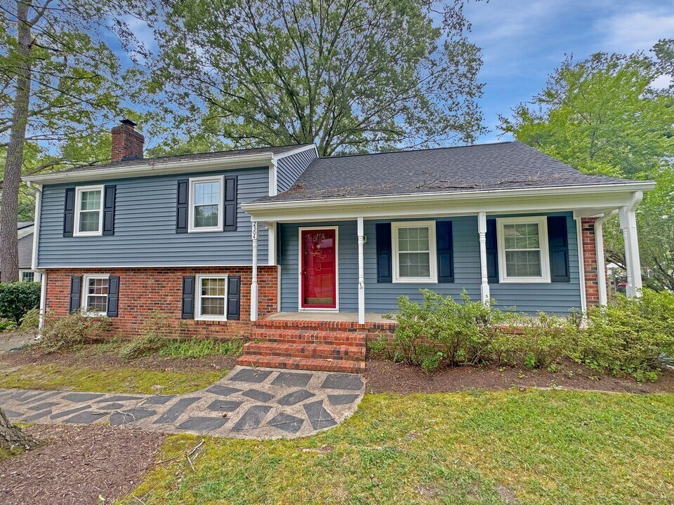 2304 Carrollwood Ct in Richmond, VA - Building Photo