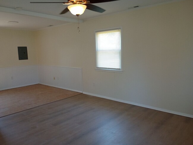 1904 Andrews Blvd in Hampton, VA - Building Photo - Building Photo