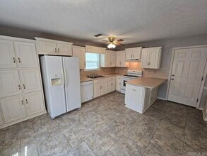 79 Sycamore Cir in Cabot, AR - Building Photo - Building Photo