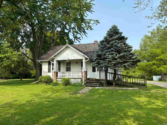 property at 9817 Auburn Rd
