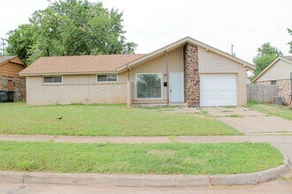 3012 Neighbors Ln in Del City, OK - Building Photo - Building Photo