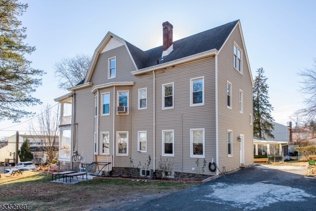 property at 50 Pasadena Pl