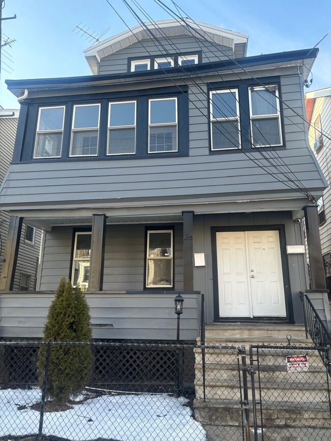 185 Columbia Ave, Unit 1 in Irvington, NJ - Building Photo - Building Photo