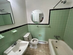 440 Rosewood Ave in Martinsville, VA - Building Photo - Building Photo