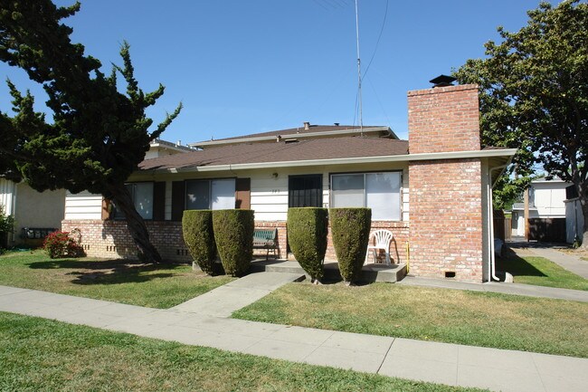 343 Greendale Way in San Jose, CA - Foto de edificio - Building Photo