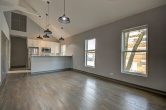 1650 W 21st Pl, Unit ch2 in Chicago, IL - Foto de edificio - Building Photo